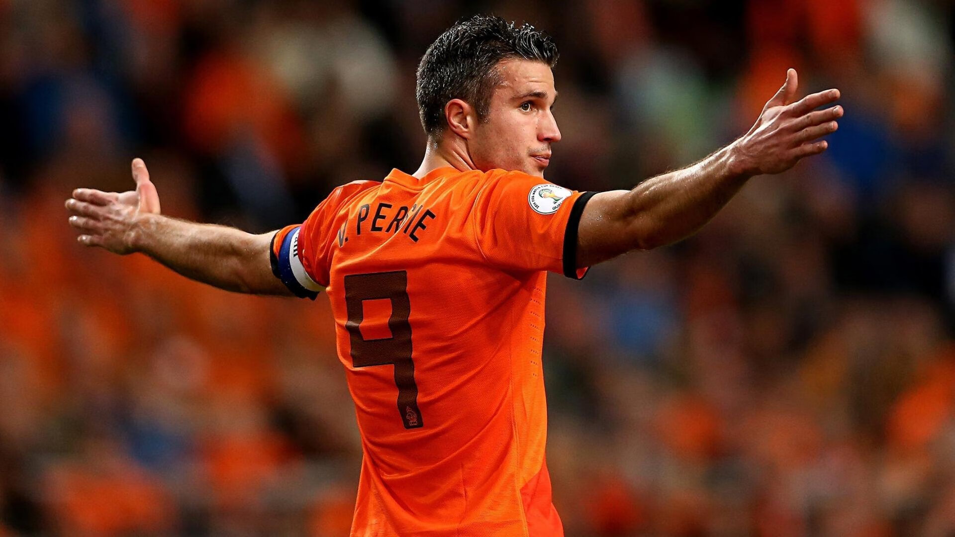 全黑队的每次进攻和防守都极具威胁，是橄榄球锦标赛中的顶尖球队