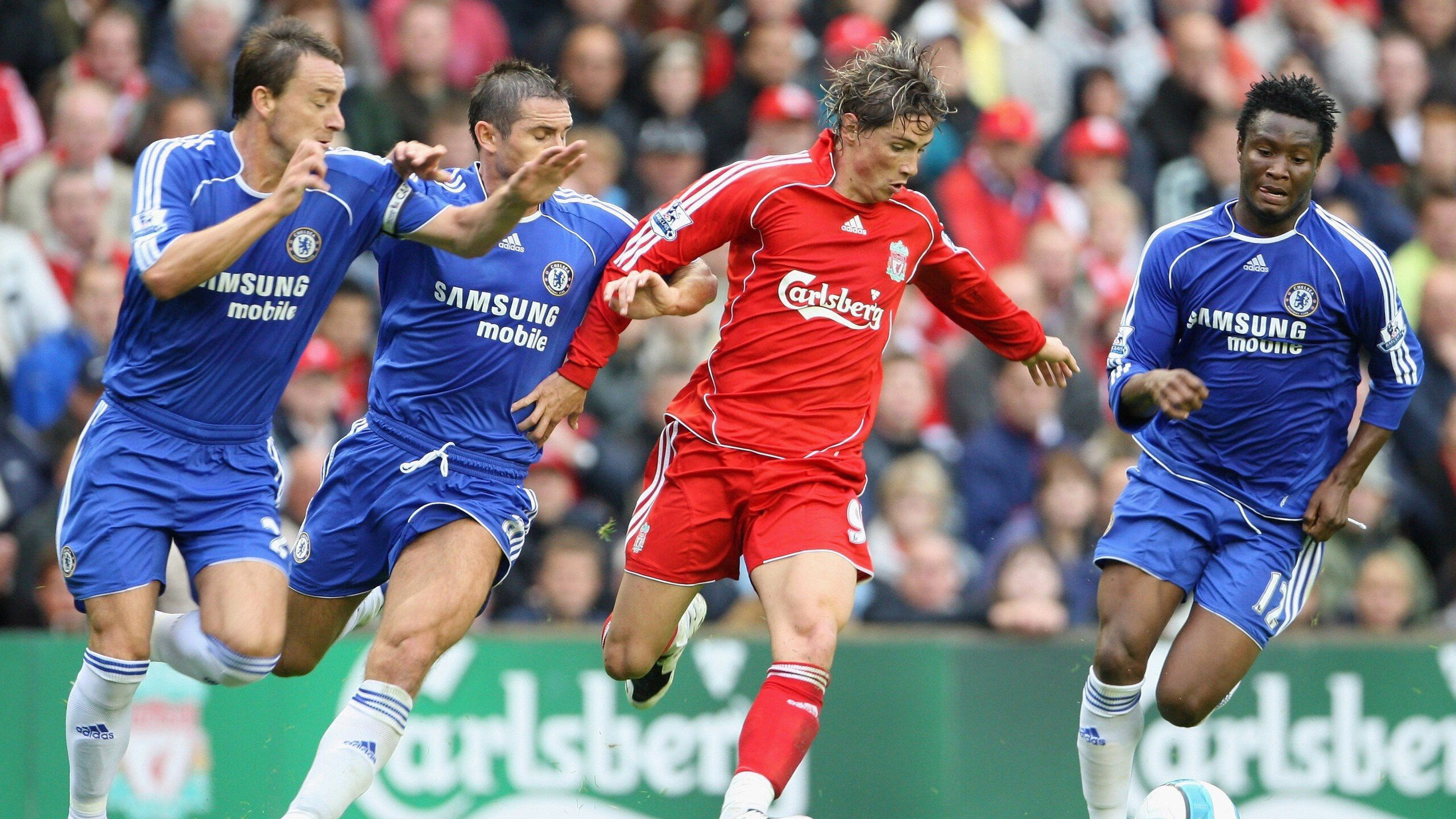 巴西队在南美预赛中占据领先位置