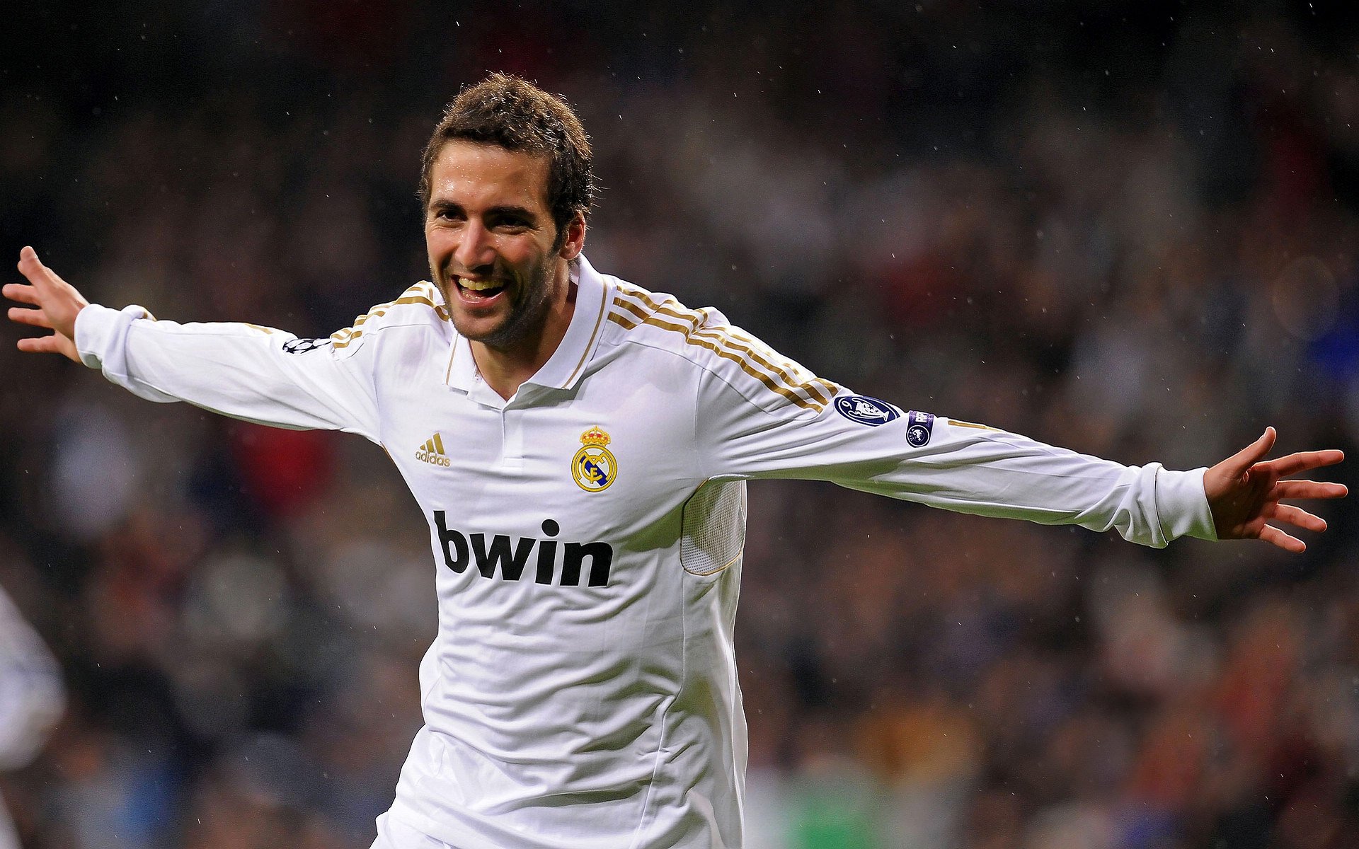 九游娱乐电竞站-里奇·麦考：面对压力从不退缩的领袖，麦奇里湖